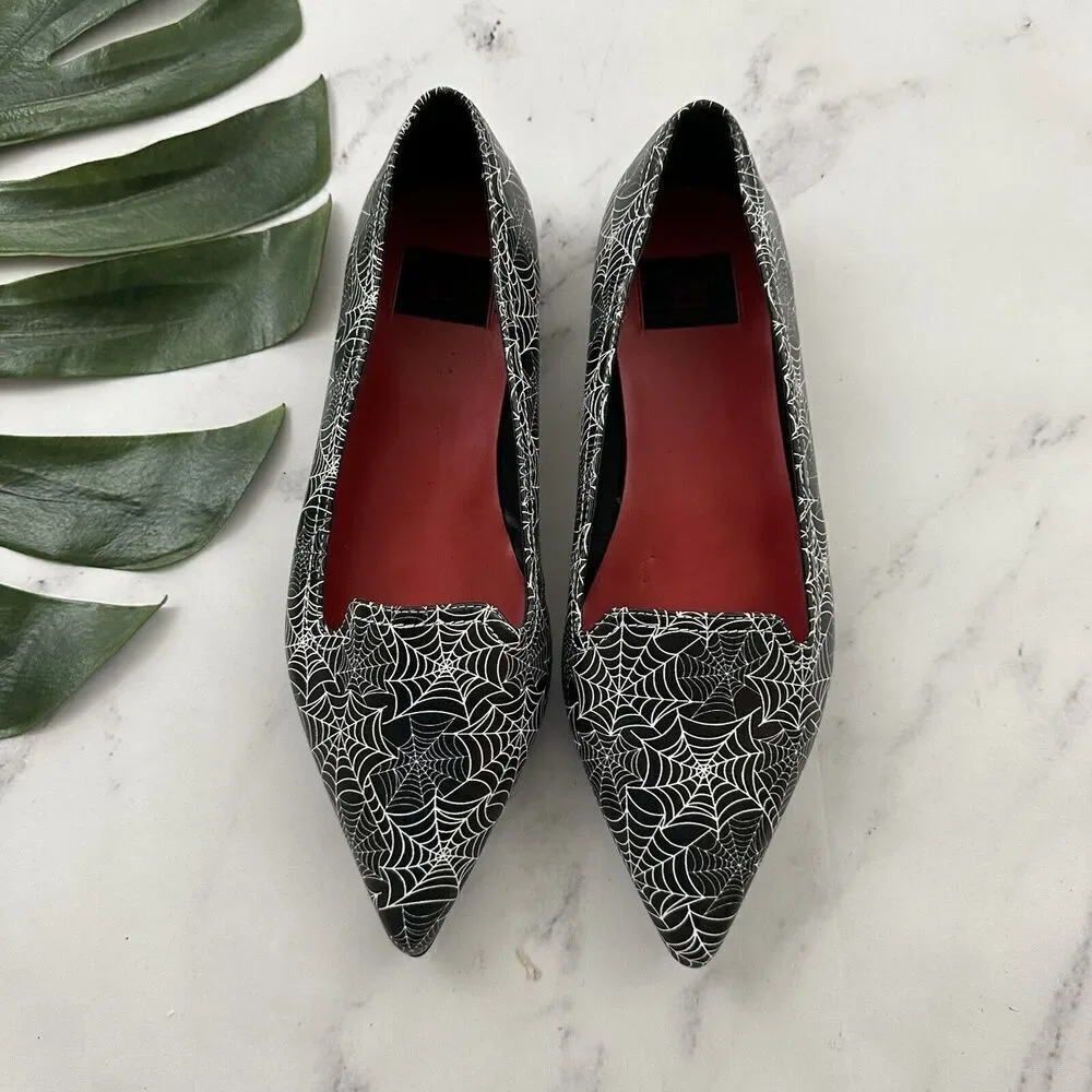 Strange Cult Womens Dagger Spider Web Loafer Flats Size 10 Black White Point Toe